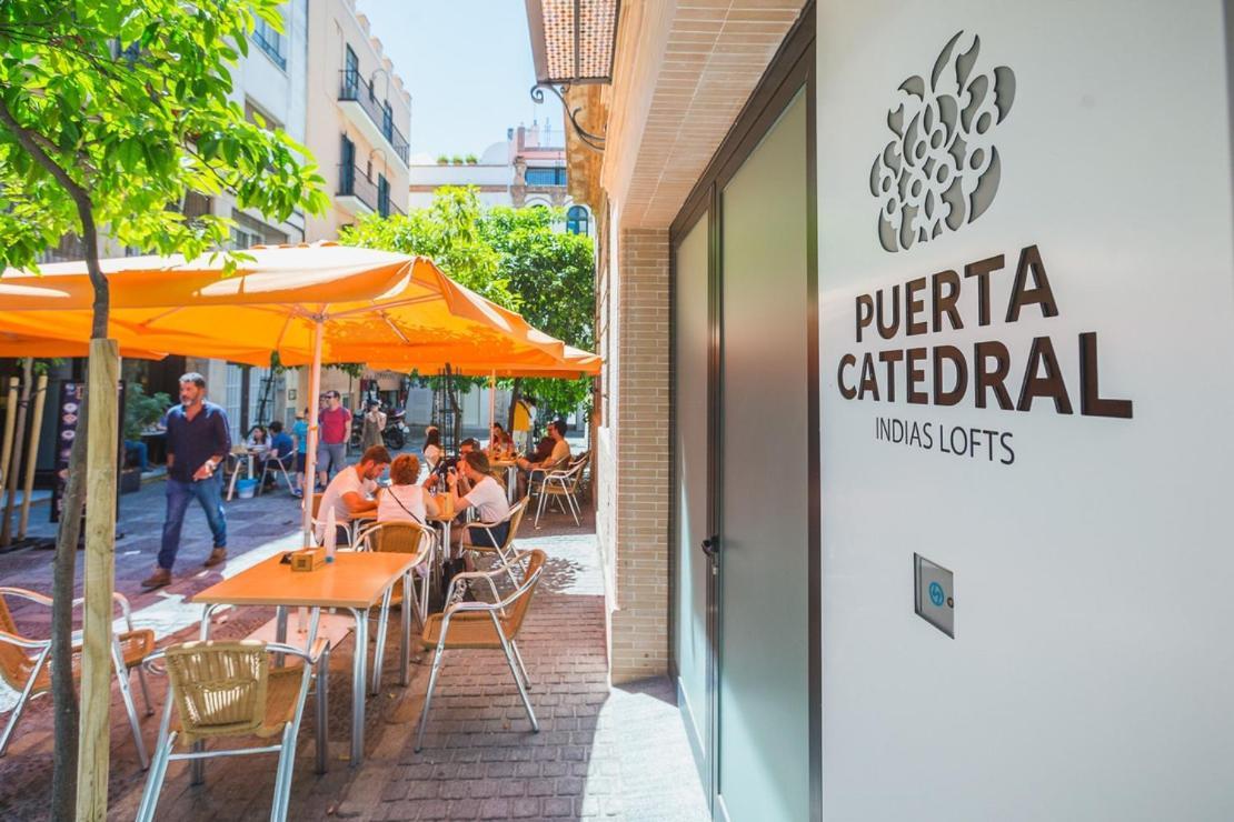 Puerta Catedral Indias Lofts Apartment Seville Luaran gambar
